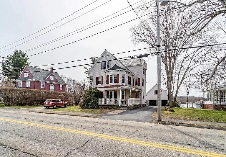 315 Elm St #3 — Photo 1