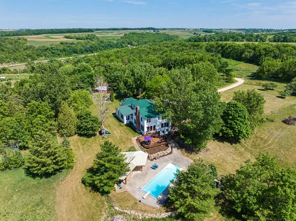 W6785 Rothenbuehler Rd, Monroe, WI 53566