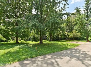 67 Warren Rd, Louisville, KY 40206