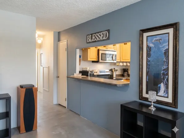 75-5709 Kalawa St APT D2, Kailua Kona, HI 96740