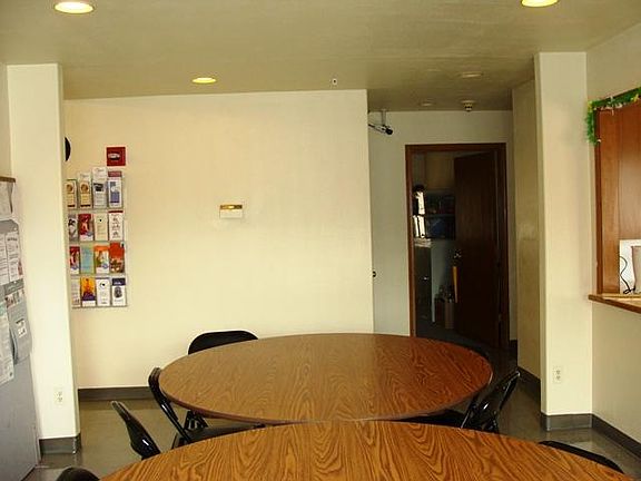 2nd image of 1691 Washington Ct