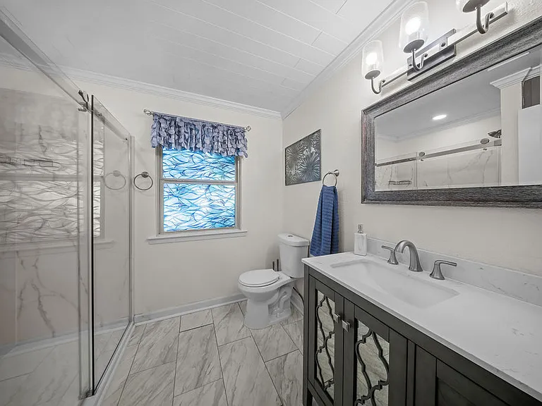 203 Farmer Dr — Photo 30
