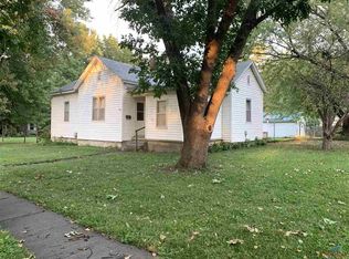 700 N Prospect Ave, Sedalia, MO 65301