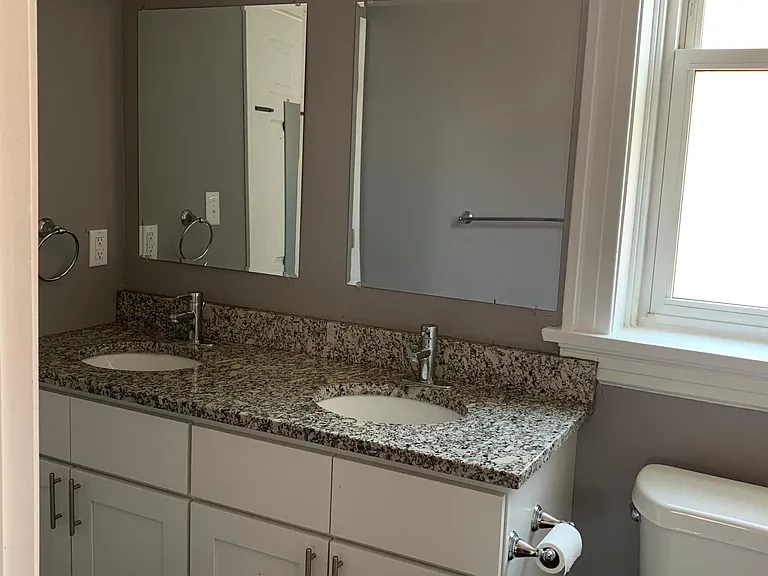 4349 Bates St #2 — Photo 11