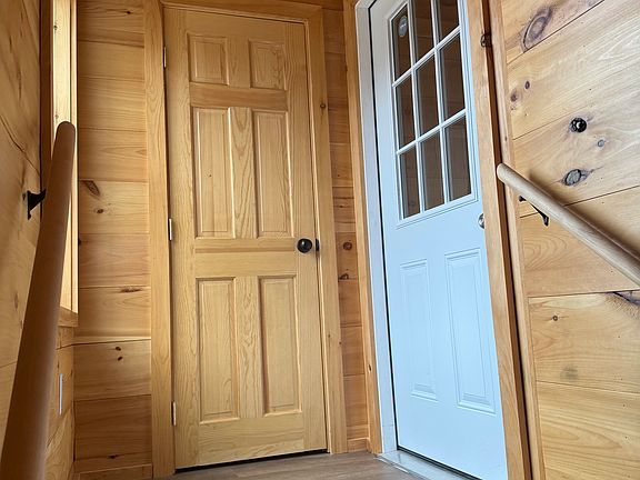 4th image of 340 Granite Hill Rd #3