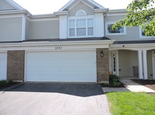 2727 Borkshire Ln, Aurora, IL 60502