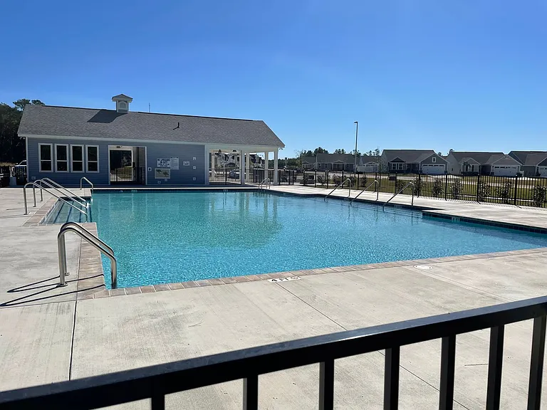 2116 Sounders Ln NE — Photo 31