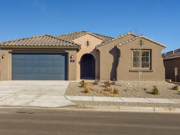 715 Cuarzo Rd SE, Rio Rancho, NM 87124