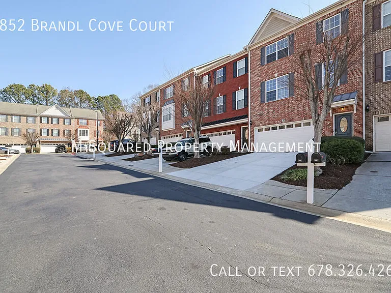 2852 Brandl Cove Ct — Photo 33