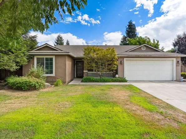 2503 Tempranillo Drive, Tulare, CA 93274