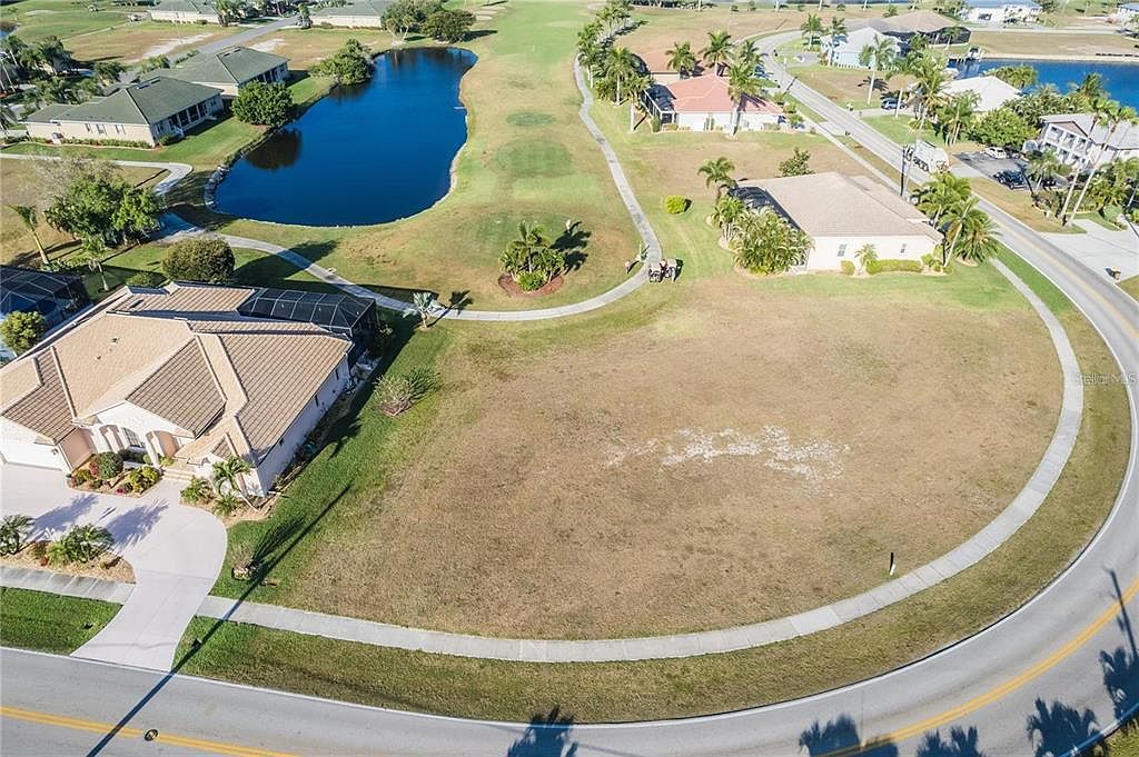3813-3825 Bal Harbor Blvd Lot 33