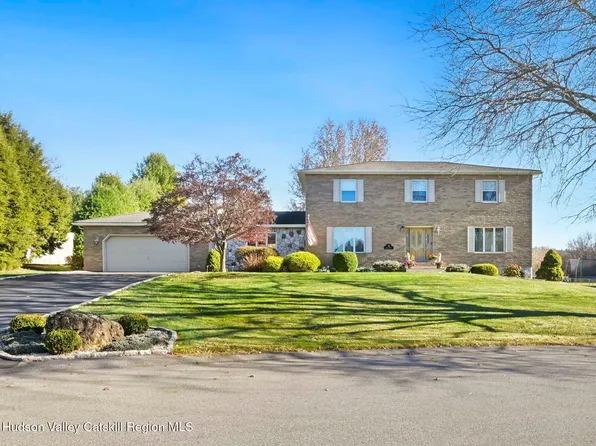 12 Hart Drive, Poughkeepsie, NY 12603