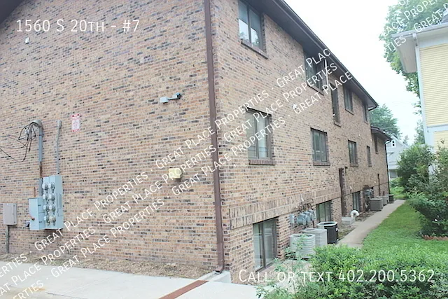 1560 S 20th St #7 — Photo 3