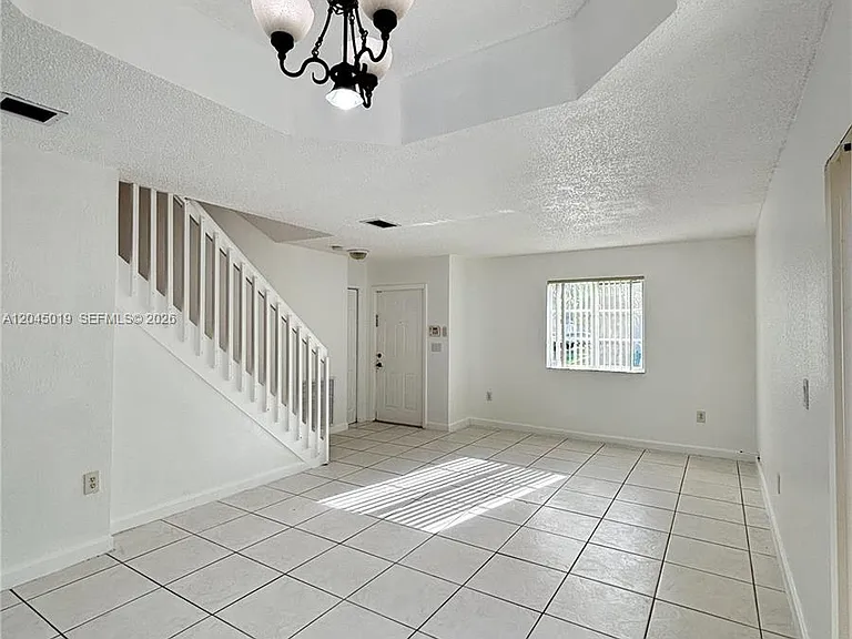 21339 SW 87th Ct — Photo 3