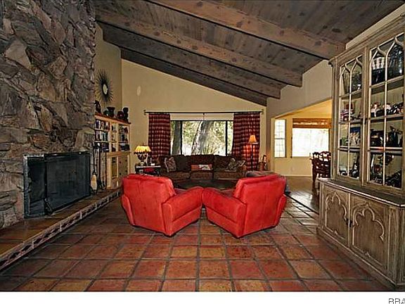 4th image of 468 E Zermatt Dr