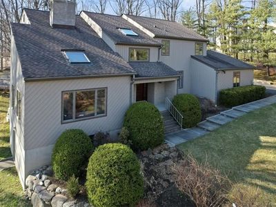 76 Quaker Hill Dr, Croton On Hudson, NY, 10520