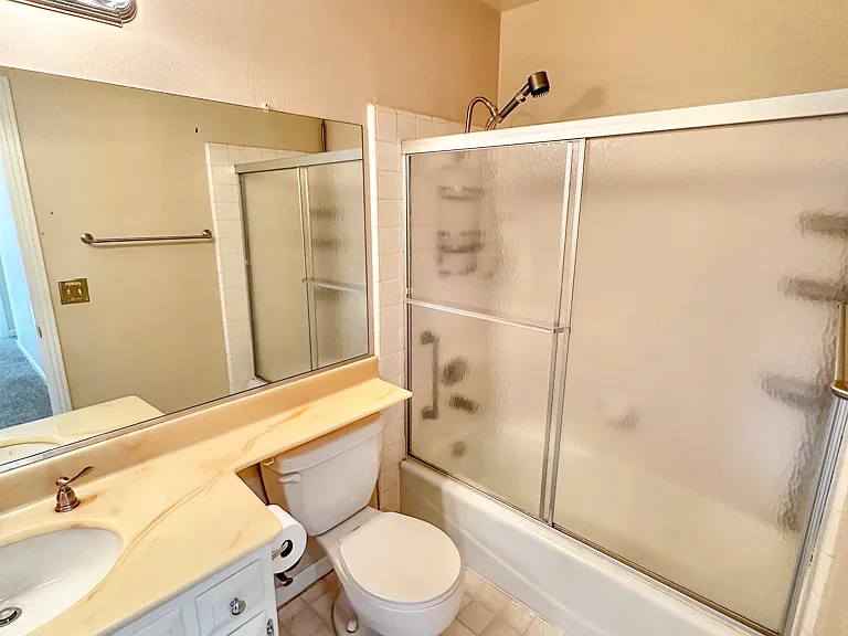 Upstairs Bathroom #2