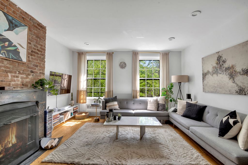 233 Kane St #2, Brooklyn, NY 11231