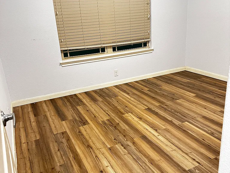 344 Patricia Ln — Photo 19
