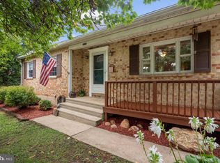 6520 Redgate Cir, Catonsville, MD 21228