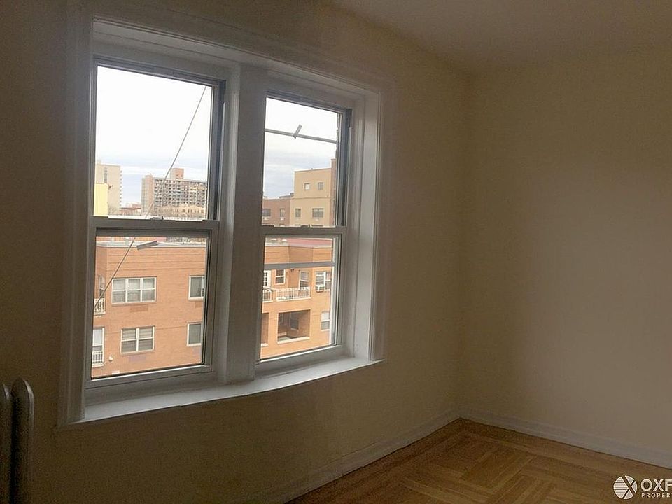 2nd image of 855 E 178th St Unit 6-C