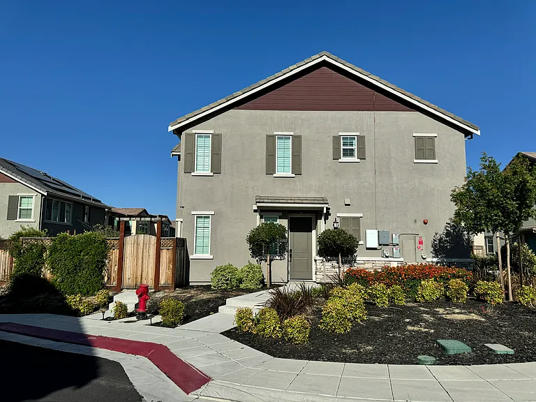 1410 S Maya Way — Photo 41