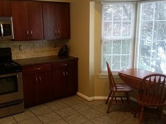 5th image of 2469 Wentworth Dr