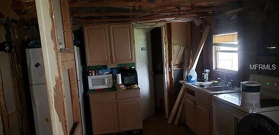 4th image of 2871 Gardens Dr