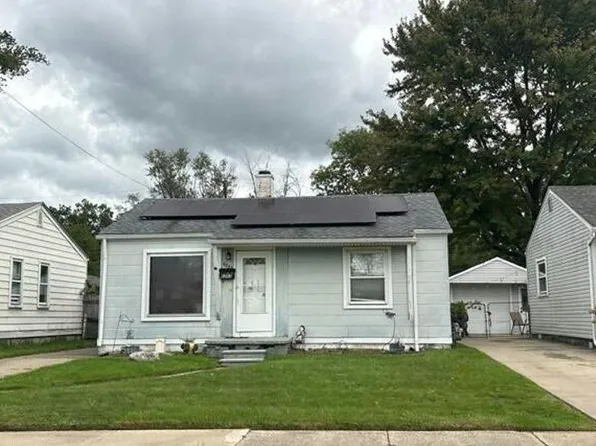 6353 Harold St, Taylor, MI 48180