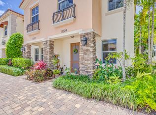 8324 Cocoplum Sound Ln, West Palm Beach, FL 33411
