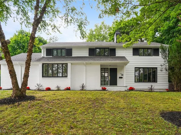 20950 Halworth Rd, Shaker Heights, OH 44122
