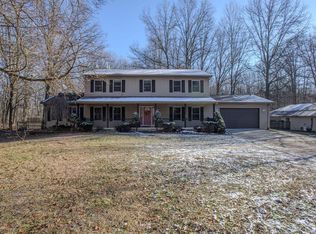 27975 Martinsville Rd, New Boston, MI 48164