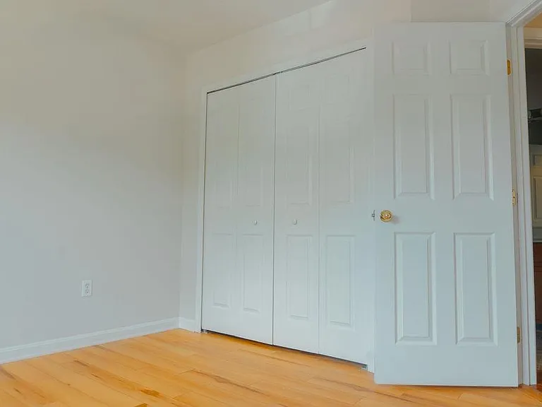 9836 Plaza View Way — Photo 37