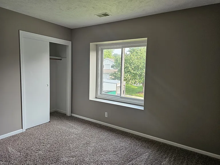 15057 Emmet St — Photo 25