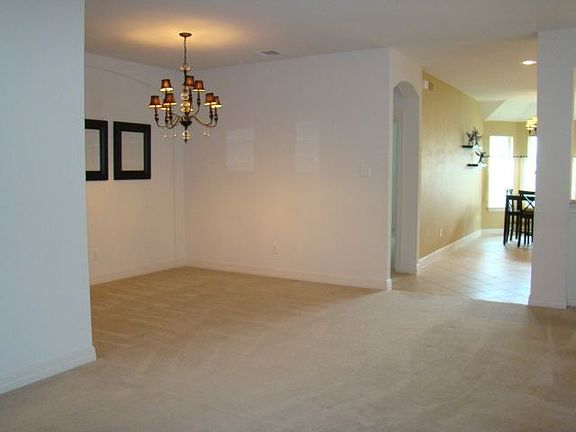 3rd image of 2905 Mason Ln