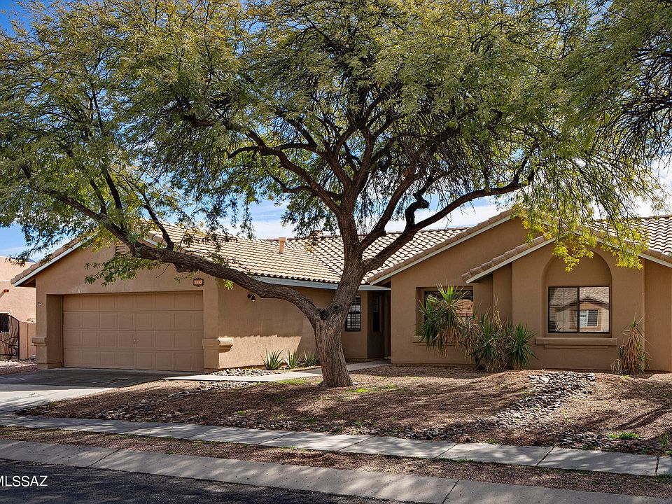 1st image of 8892 N Safflower Ln