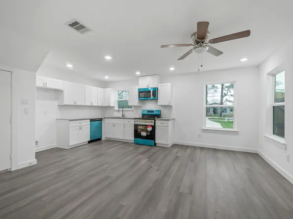 6009 Wedgefield St #B, Houston, TX 77028