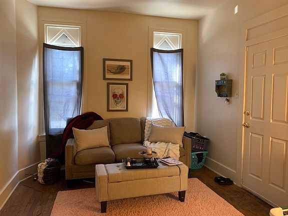2nd image of 209 N Bedford St #1