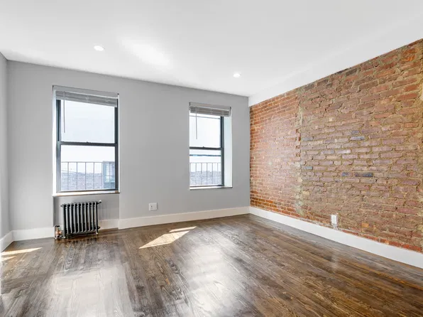 714 9th Ave, New York, NY