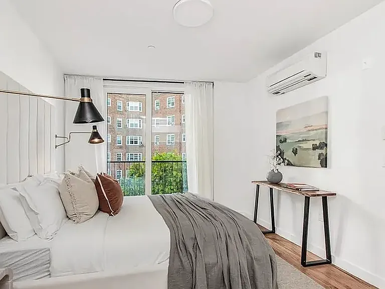 217 Cabrini Blvd #5A — Photo 9