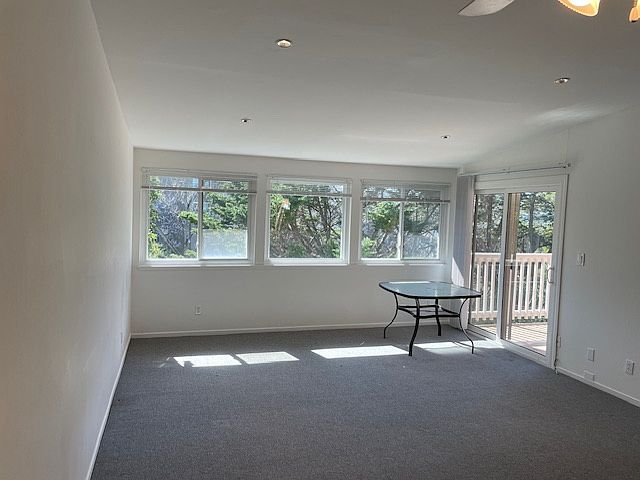 1st image of 30 Circle Dr
