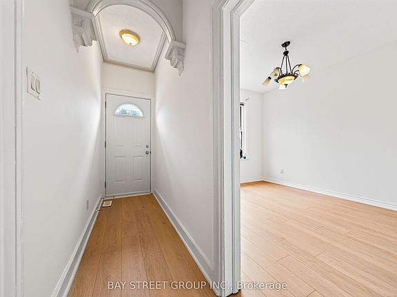 5th image of 116 Summer St