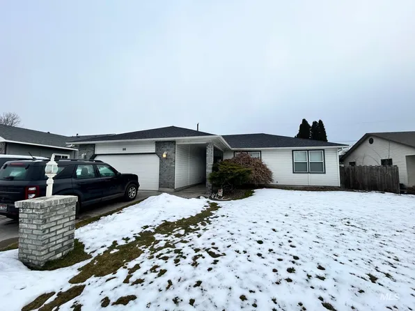 108 NE 12th St, Fruitland, ID 83619