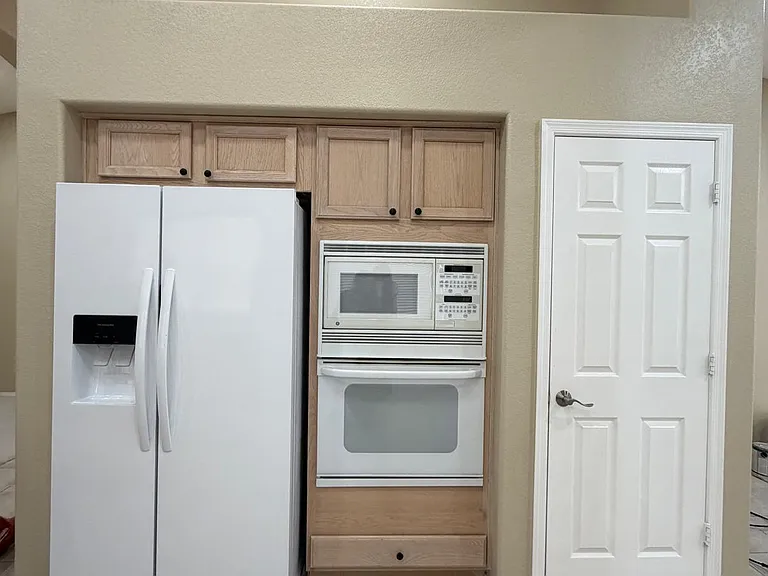 5434 W Saint John Rd — Photo 10