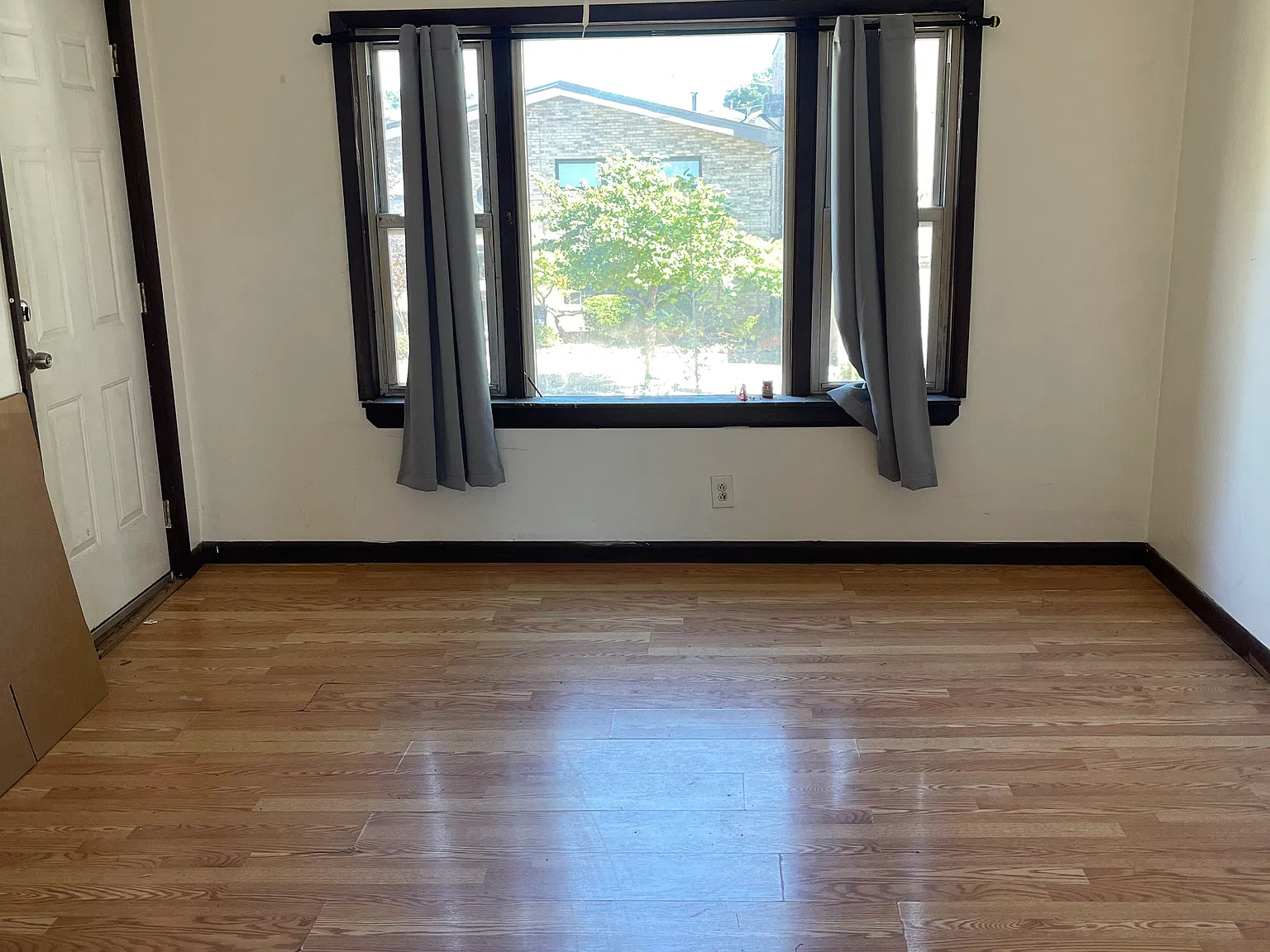2 bed, 950 sqft, $1,400 — Photo 1