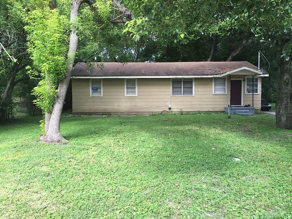 1st image of 5422 Marcia Cir