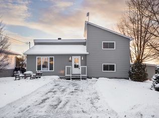 366 Charron St, Clarence Rockland, ON K4K 1B2