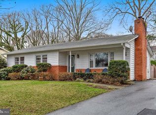 530 Manor Rd, Severna Park, MD 21146