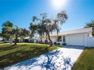 2267 51st Ter SW, Naples, FL 34116