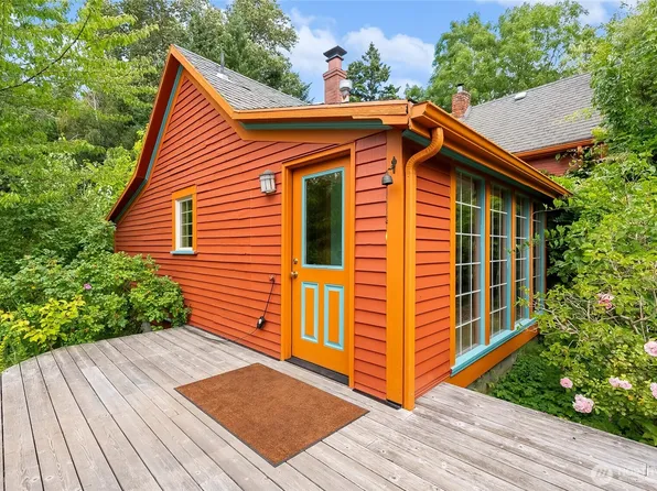 (undisclosed Address), Bellingham, WA 98226